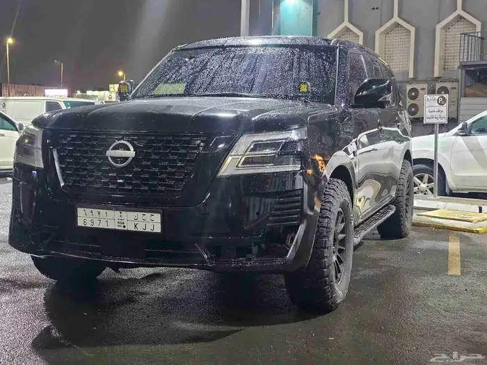 نيسان باترول 2013 بلاتينيوم 400 0