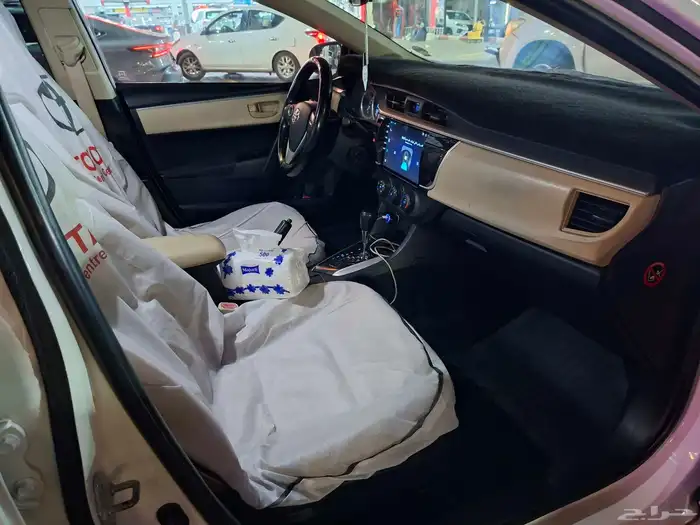 للبيع كورولا 2014 6