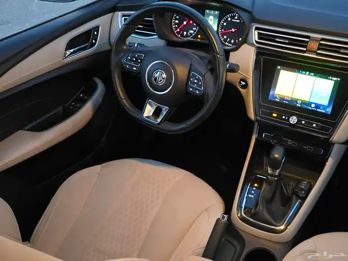 أم جي 5 MG - نص الفل بصمة 2023 ممشى قليل 11