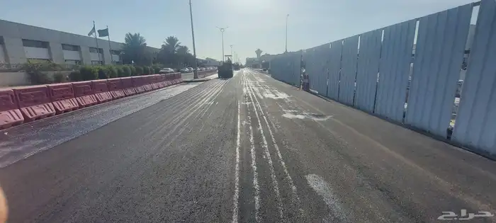 شركة متخصصة في أعمال الطرق والاسفلت والارصفة والتخطيط 9