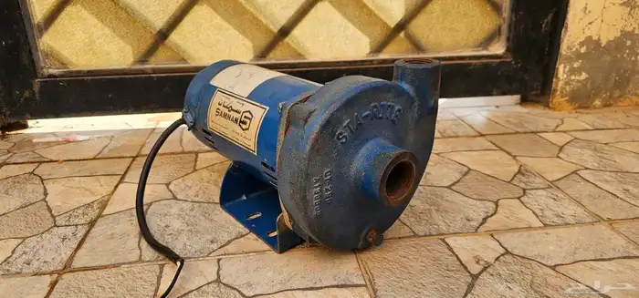 مجموعة أغراض للبيع 37