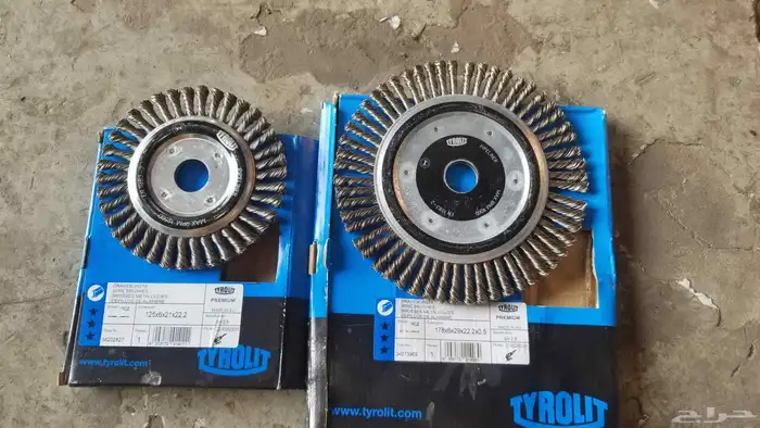 للبيع ريش برش ترولايت صناعه أوربية مقاس 7 بوصه و5 بوصه 0