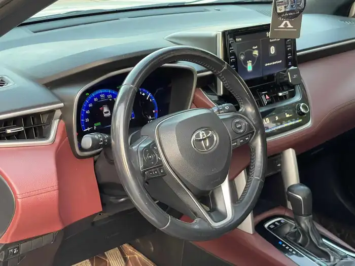 تويوتا كورولا كروس2021 هايبرد فل سعودي 15