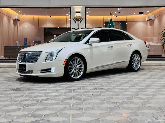 كاديلاك ATS 4 2013 بلاتنيوم سعودي نظيف جدا 2