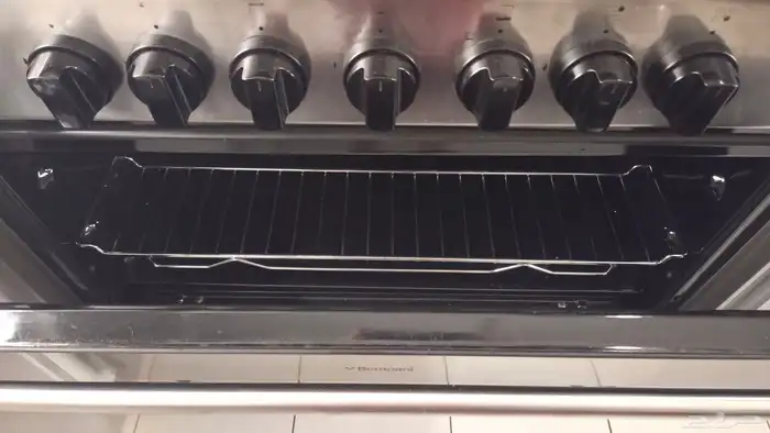 طباخ وفرن ماركة أيطالية Bompani oven 9