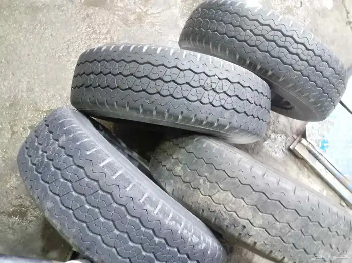 جنوط هيلكس 2015 شدبلد اصلي وكاله كفرات برجستون اصلي مقاس15 5