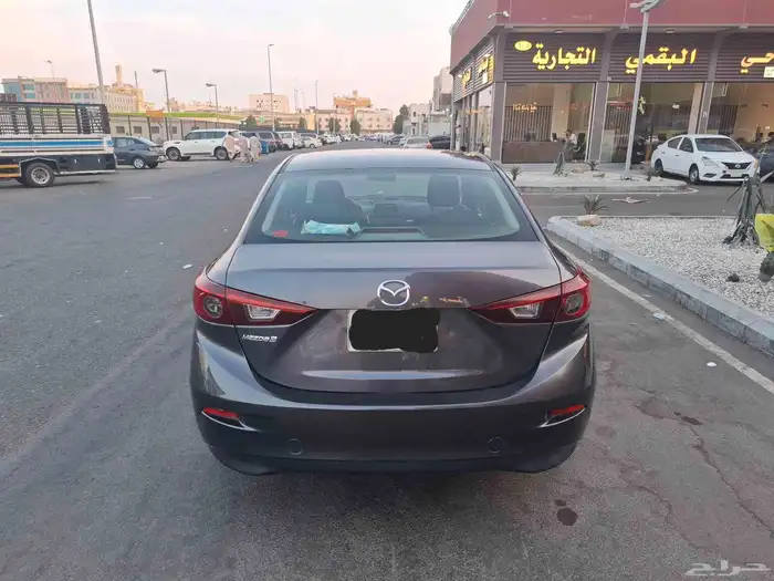 سيارة مازدا 3 0