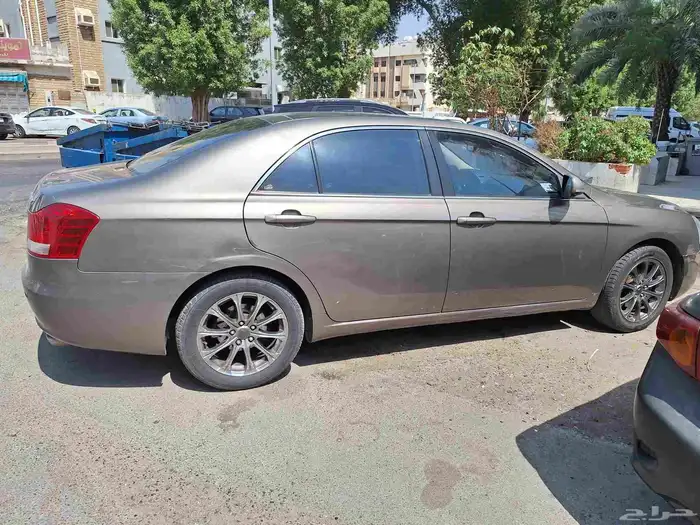 السيارة بحالة أصلية جميع النوافذ أصلية بدون أي حادث فقط 9900 1