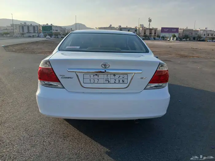 كامري موديل 2006 1