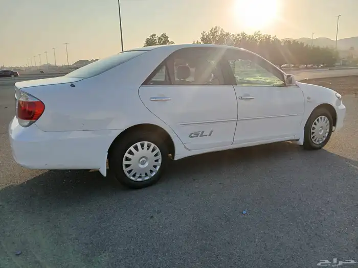 كامري موديل 2006 6