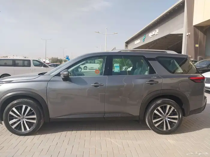 للبيع نيسان باثفندر 2023 SV دبل 1