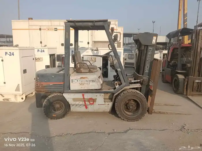 رافعات 5طن و3 طن شغل على الشرط 4