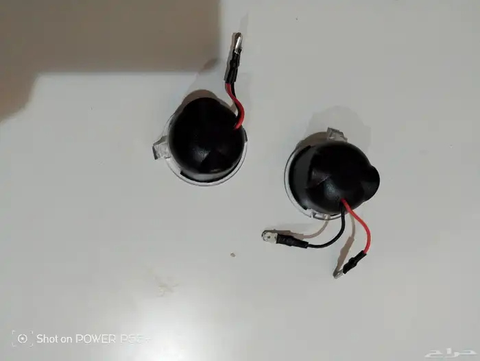 لمبات اشارات مرايات فورد 2