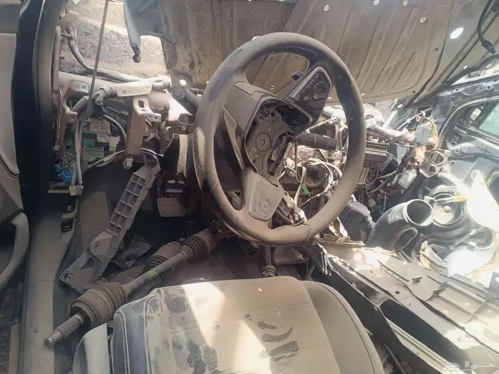 هوندا سي ار فيcrv2017قطع غيار تشليح 6