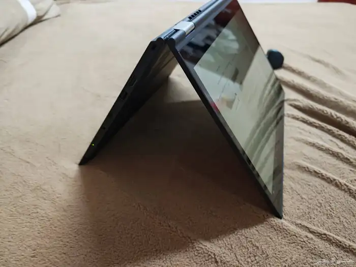 لابتوب كور اي 7 لمس وقلم سريع جدا ونظيف جدا 13