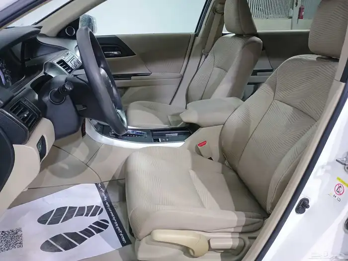 هوندا اكورد ستاندر 2015 10