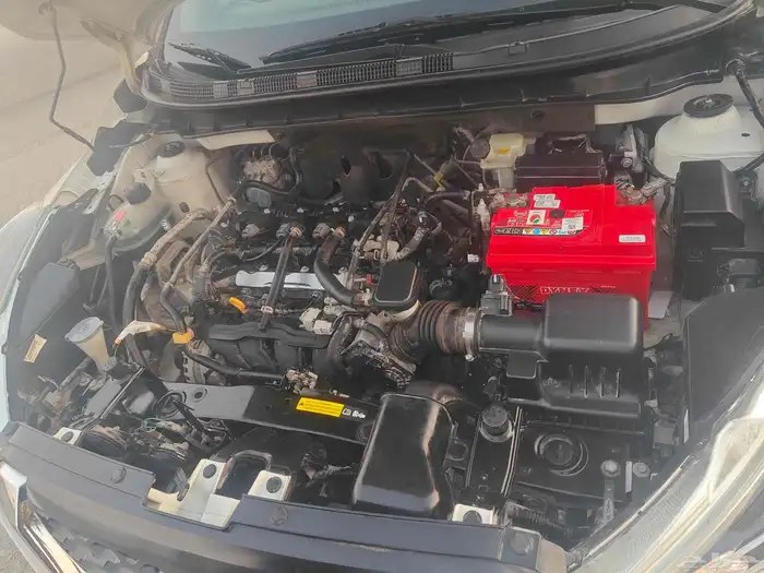 للبيع نيسان كيكس 2020 وكاااله ممشى قليل 17