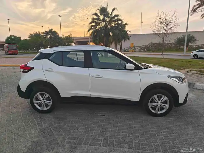 للبيع نيسان كيكس 2020 وكاااله ممشى قليل 5