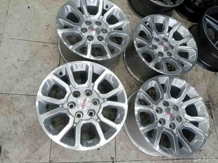 جنوط يوكن أصلي وكاله مقاس 18 0