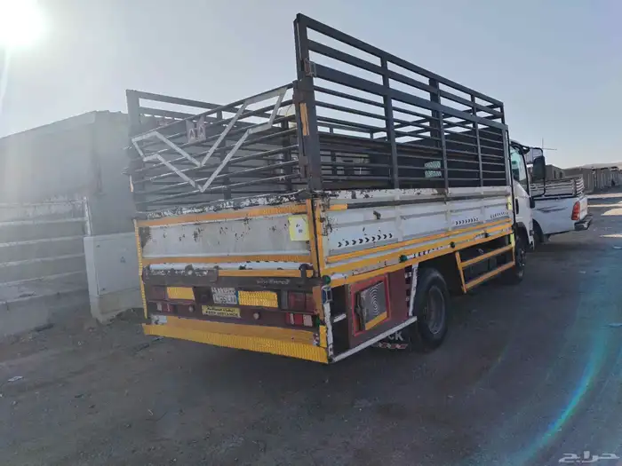 دينا 2016ممشي 800 الف على صحي جيده وكاله محرك على الشرط 3