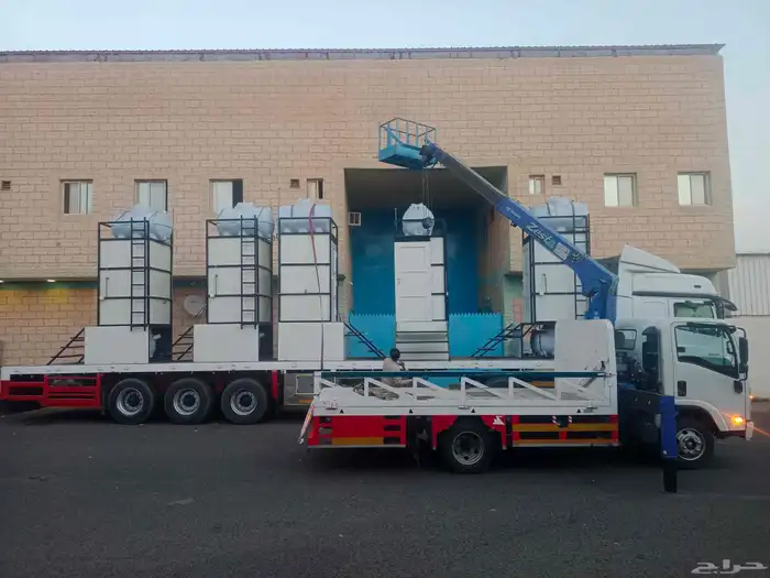 Boomtruk for heavy equipment and agriculture machines transf 1