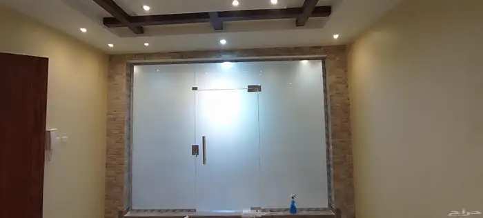 زجاج سيكريت 1