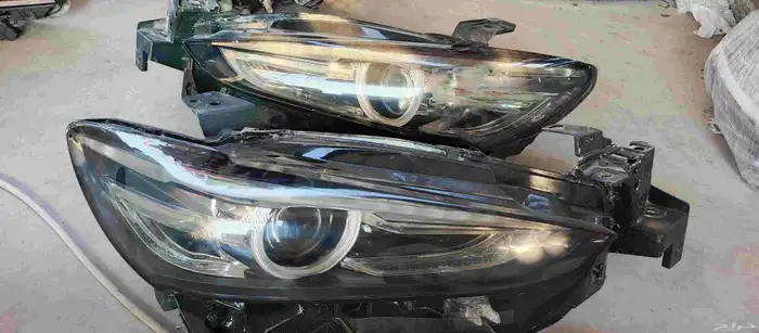 طقم شمعات مازدا 6فل 2