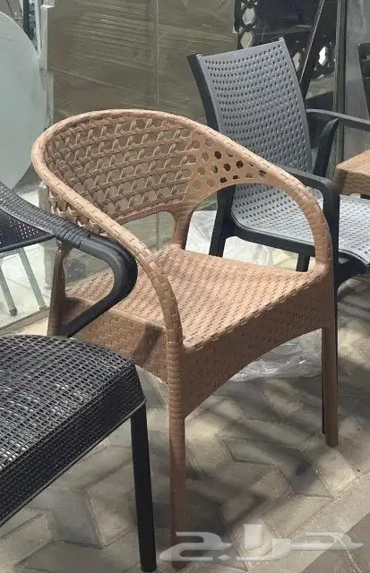 كراسي وجلست خارجيه بأشكال متعدده 23