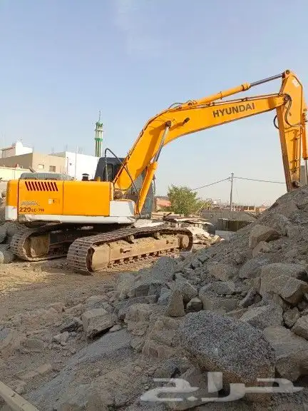 بوكلين للايجار قص وبنا حجر 3