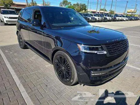 رنج روفر أوتوبيوغرافي LWB موديل 2025 فل كامل للاستيراد 3