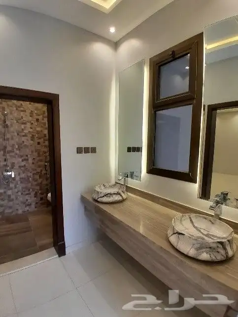 للبيع فيلا دبلكس دورين وملحق تشطيب VIP درة الموسي قرب الممشى 7