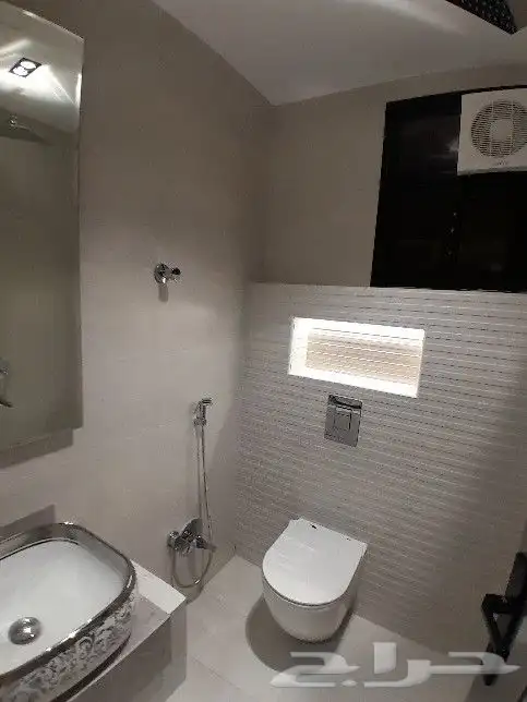 للبيع شقه دور ثاني مصعد راكب جاهز حي المعارض من 520الف 17