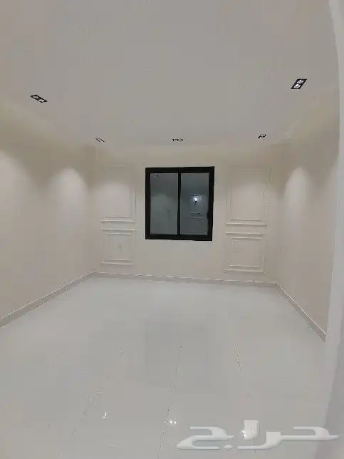 للبيع شقه دور ثاني مصعد راكب جاهز حي المعارض من 520الف 11