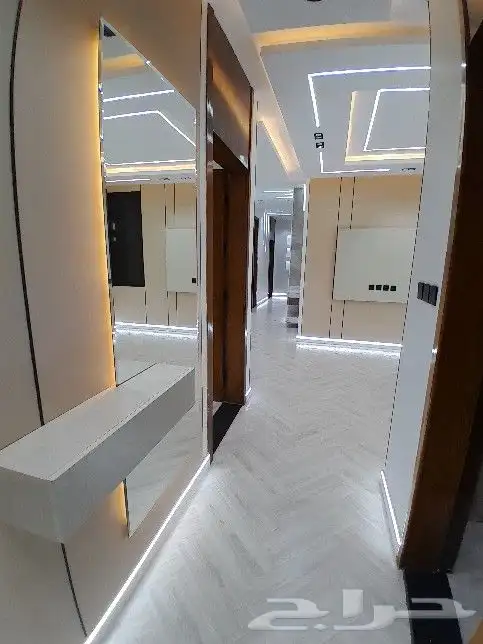 للبيع شقه دور ثاني مصعد راكب جاهز تشطيب راقي بدرة الموسي 8