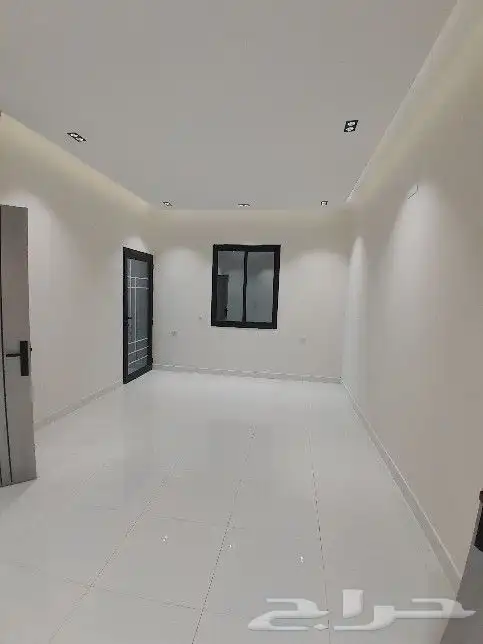 للبيع شقه دور ثاني مصعد راكب جاهز حي المعارض من 520الف 7