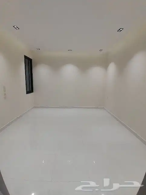 للبيع شقه دور ثاني مصعد راكب جاهز حي المعارض من 520الف 14