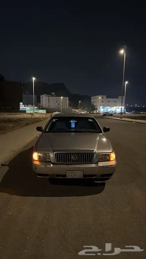 فورد قراند ماركيز 2010 3