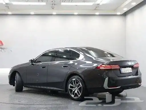 BMW 520i موديل 2024 استيراد كوريا 2