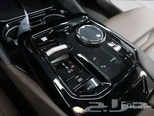 BMW 520i موديل 2024 استيراد كوريا 13