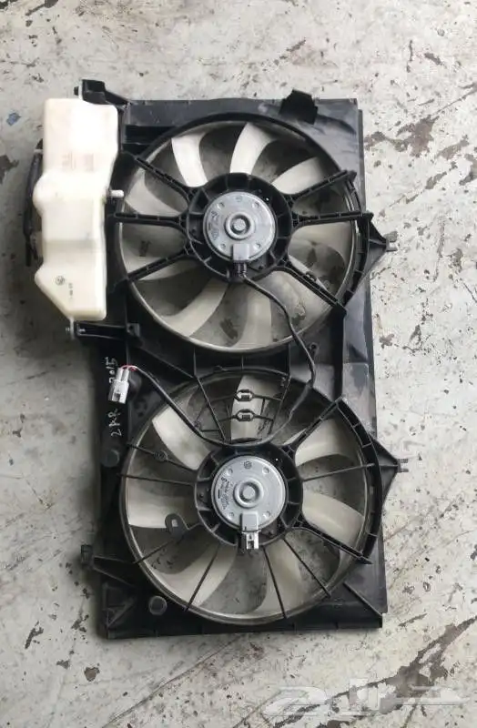 كراسي مكينه و قير لكزس ES من 2013 الى 2017 38