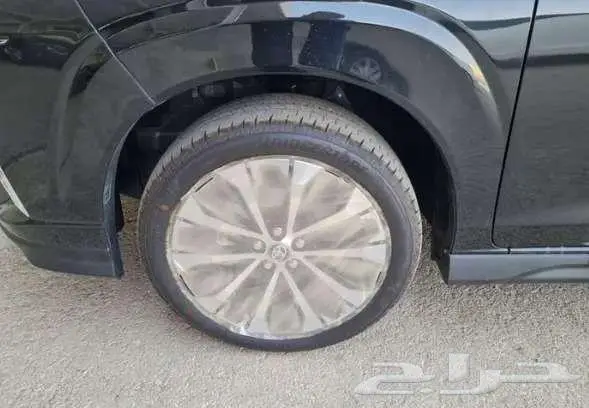 تويوتا فيلوز GLX 2025 5