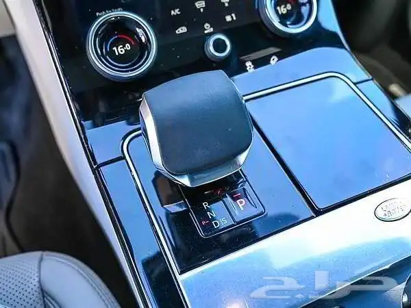 2021 RANGE ROVER VELAR P250 S رينج روفر فيلار 12