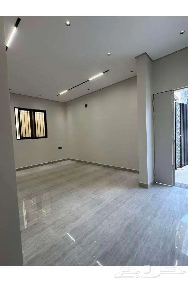 عرض رقم  3956 فيلا الرمال   سما نجد المساحة  312.5 م2 5