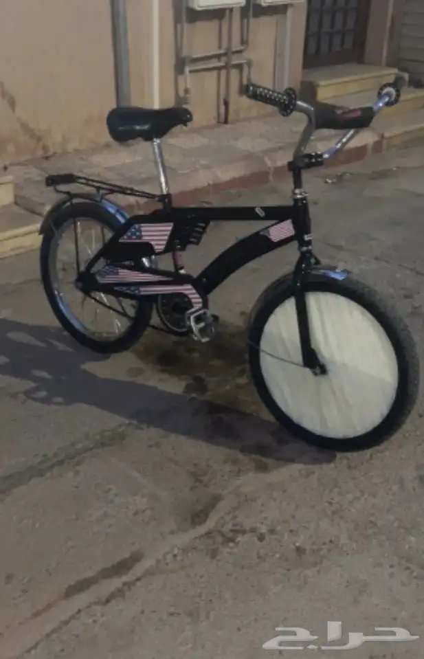 سيكل رامبو مقاس 20 لون اسود لايوجد مشاكل 0