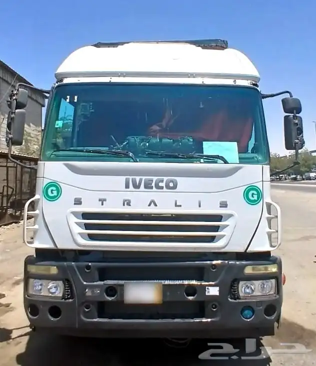 2سيارة رأس افيكو ومرسيدس 0