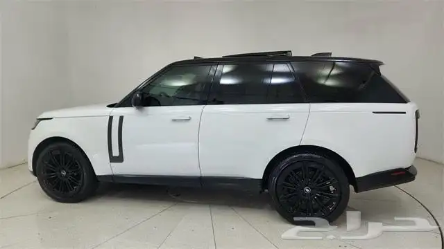 رنج روفر 2024 قصير أمريكي 6 سلندر 3