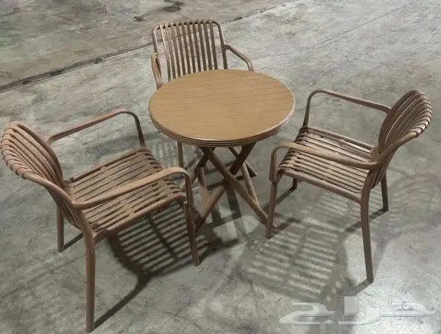 كراسي وجلست خارجيه بأشكال متعدده 8