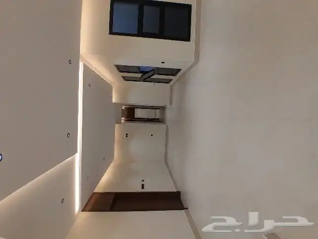 للبيع شقه دور ثاني مع ملحق وسطح خاص بالشقه حي الحسام 590الف 8