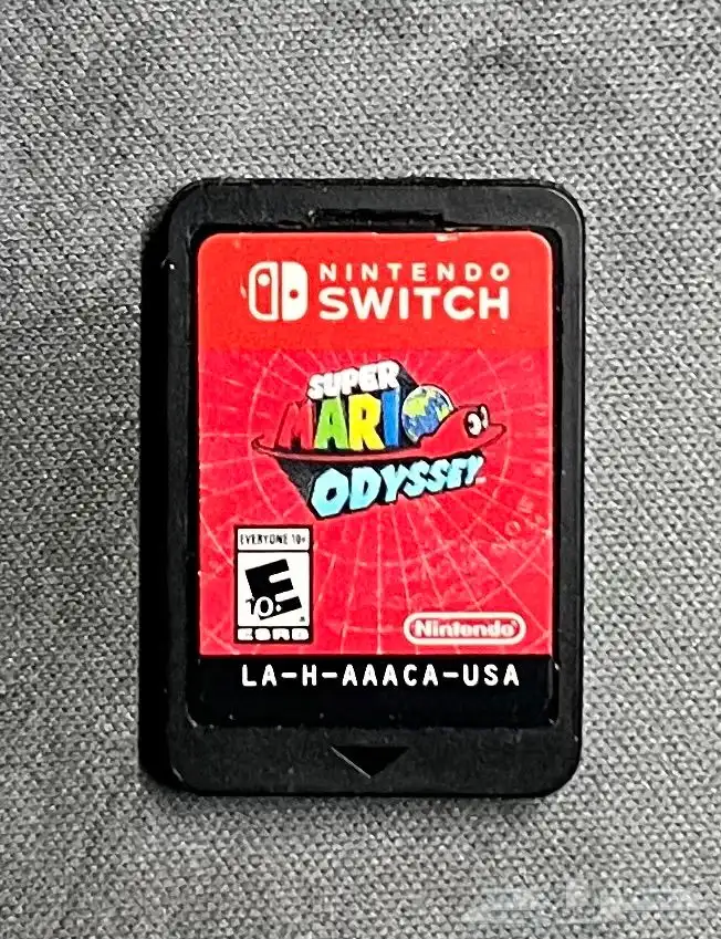 شريط لعبة ماريو اوديسي بعلبة لعبة اخرى 1