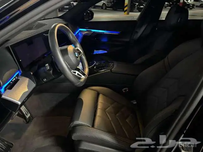 بي ام دابليوا 520i M 2025معرض الميموني للاستيراد 5